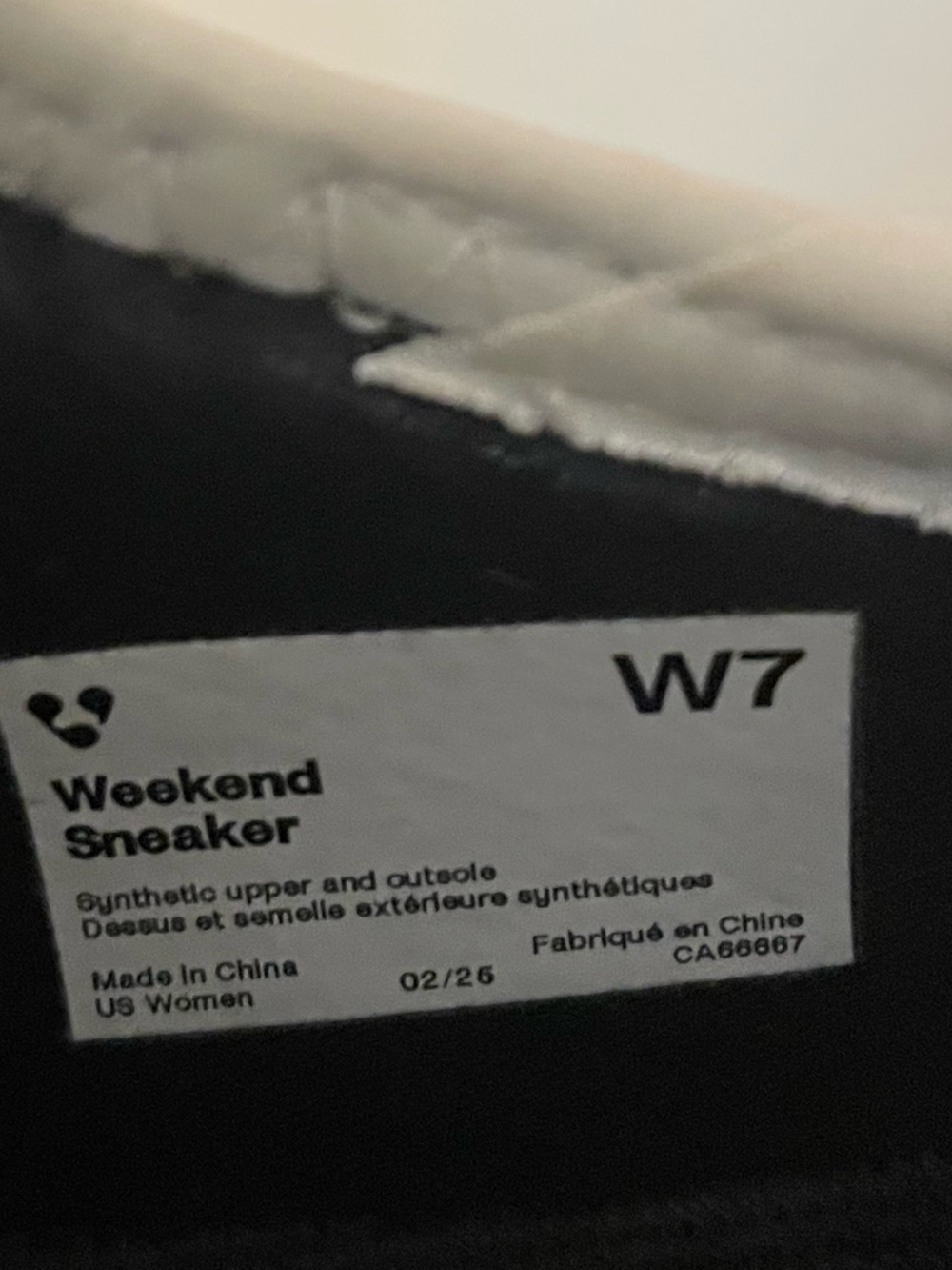 Vessi Women’s Weekend Waterproof Sneaker - Picture 9 of 11